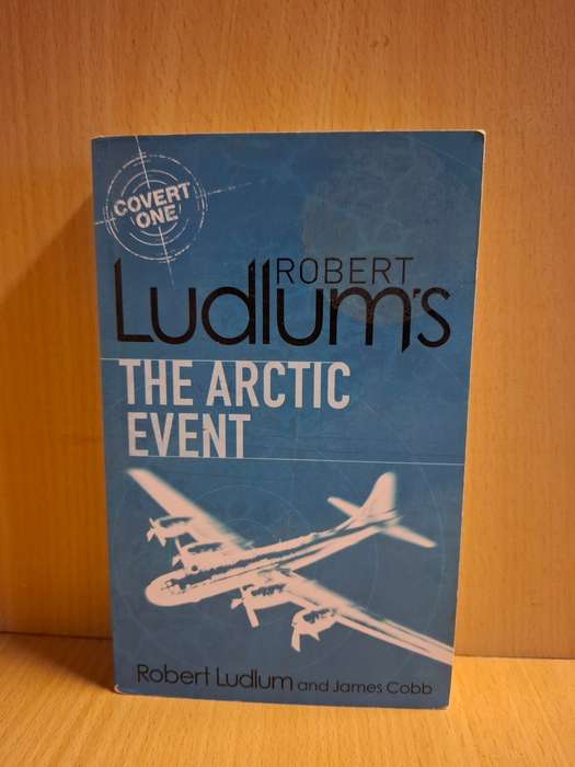 The Artic Event : Robert Ludlum  (Paperback)