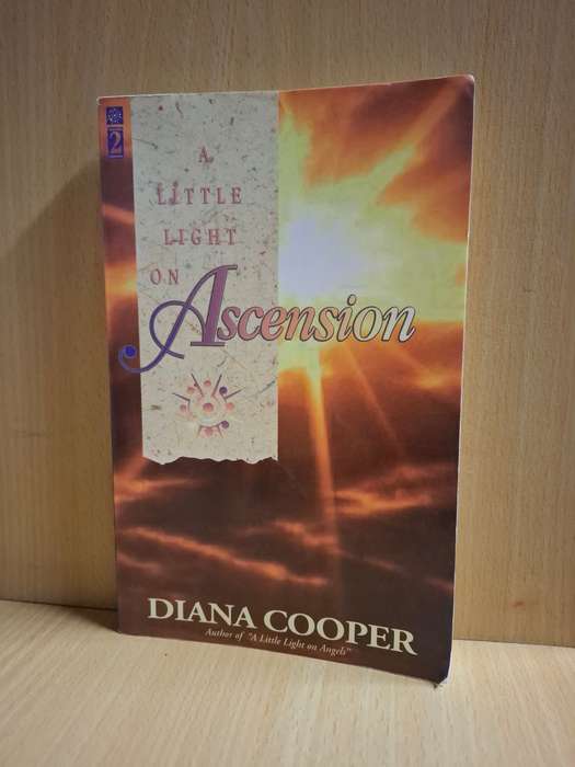 Little Light on Ascension : Diana Cooper  (Paperback)