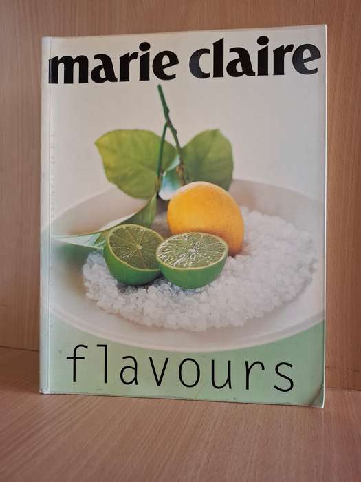 Marie Claire - Flavours : Donna Hay  (Paperback)