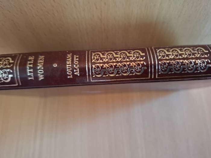 Little Women by Louisa M. Alcott  (Hardcover)
