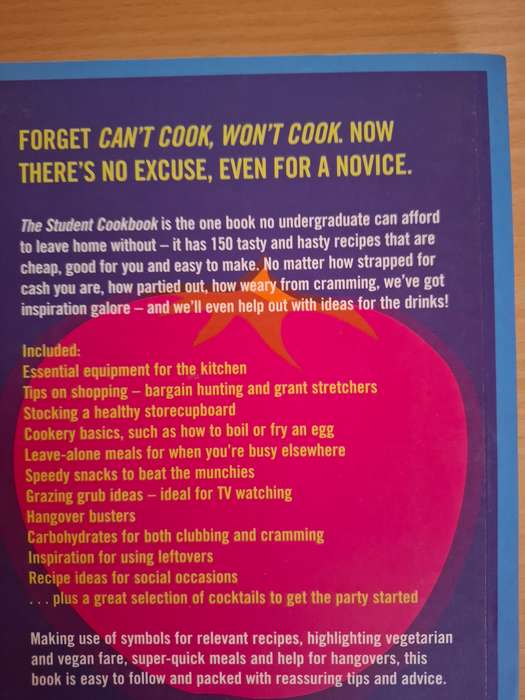 The Student Cookbook - 150 Quick and Easy Recipes to Suit All Budgets: Beverly LeBlanc  (Paperback)