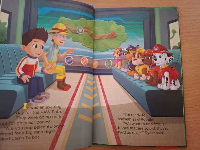 Paw Patrol - Jurassic Bark!  (Hardcover)