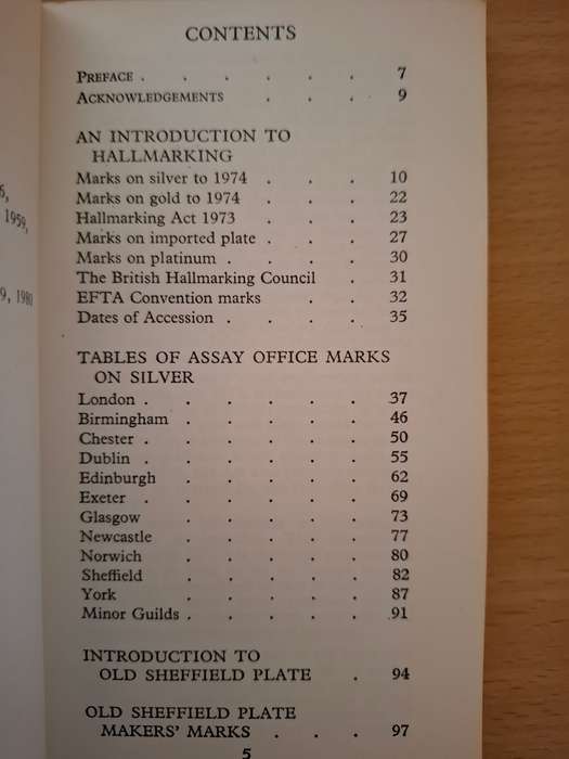 Bradbury`s Book of Hallmarks