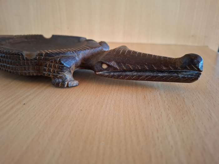 Wooden Alligator Figurine Ashtray - 36cm x 10cm