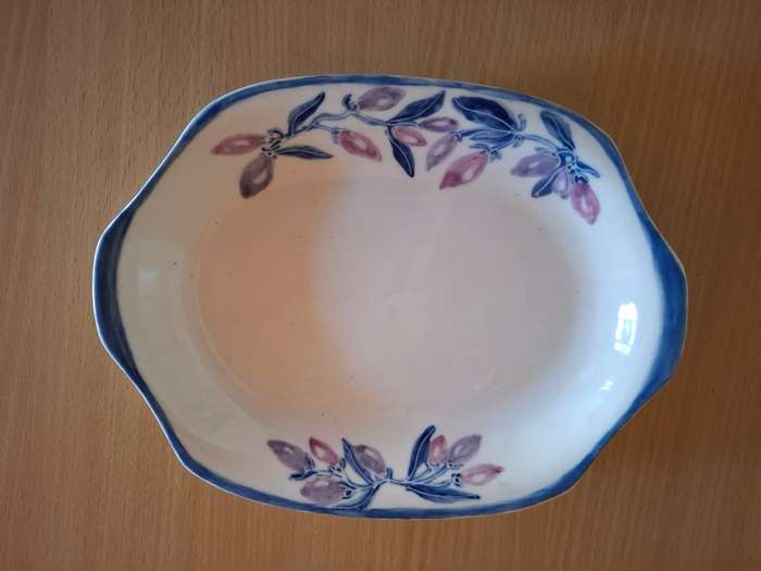Floral Ceramic Dish - 23cm x 17cm