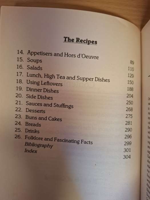 In Praise of the Potato - Recipes from Around the World : Lindsey Bareham  (Paperback)