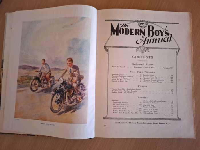 The Modern Boys Annual 1931  (Aeroplanes, Locomotives, Railways,Ships, Motor Cars, Motor Cycles)
