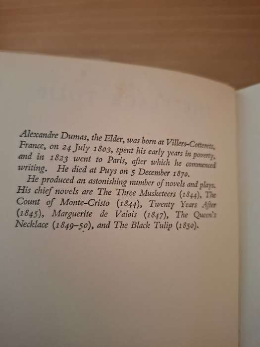 The Black Tulip: Alexandre Dumas  (Hardcover)