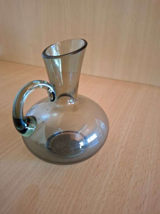 Small Glass Vinegar/Oil Decanter (height 10cm width 10cm)