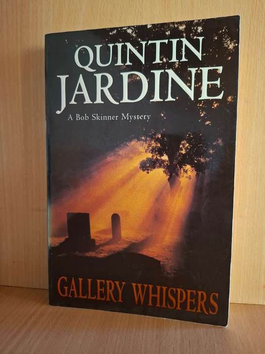 Gallery Whispers : Quintin Jardine  (Paperback)