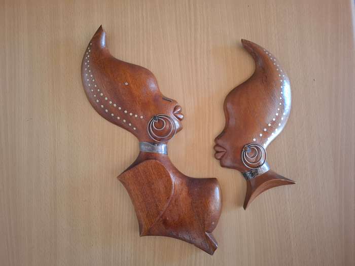 Set of 2 Wooden Female Figurine Wall Hanging
