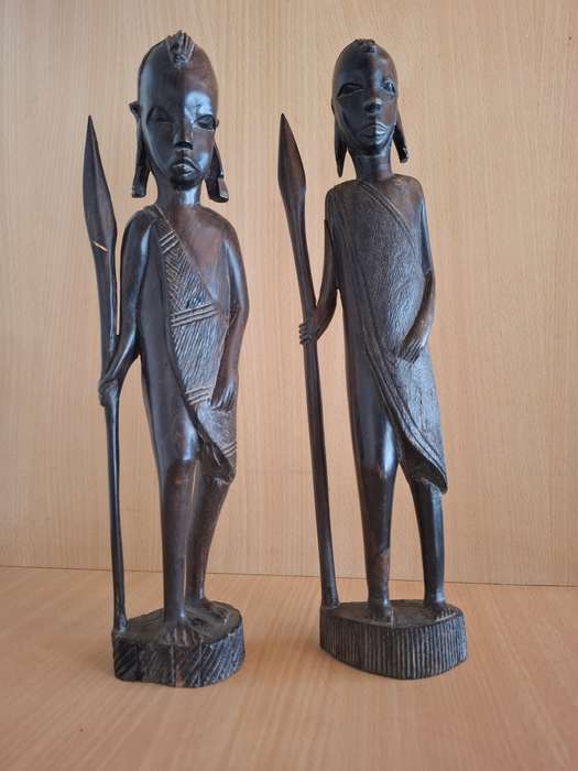 Set of 2 Wooden African Figurines  (35cm x 10cm)