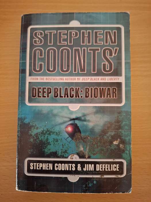 Deep Black :Biowar - Stephen Coonts (Paperback)