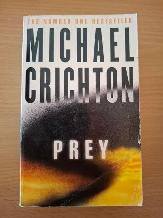 Prey : Michael Crichton (Paperback)
