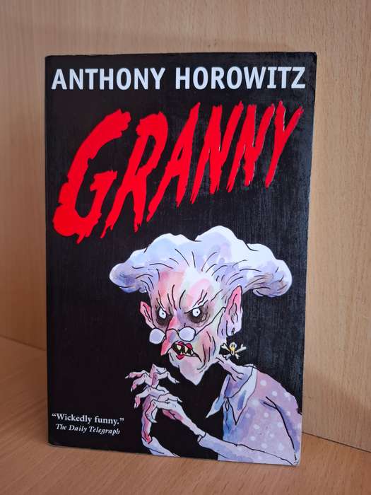 Granny : Anthony Horowitz  (Paperback)