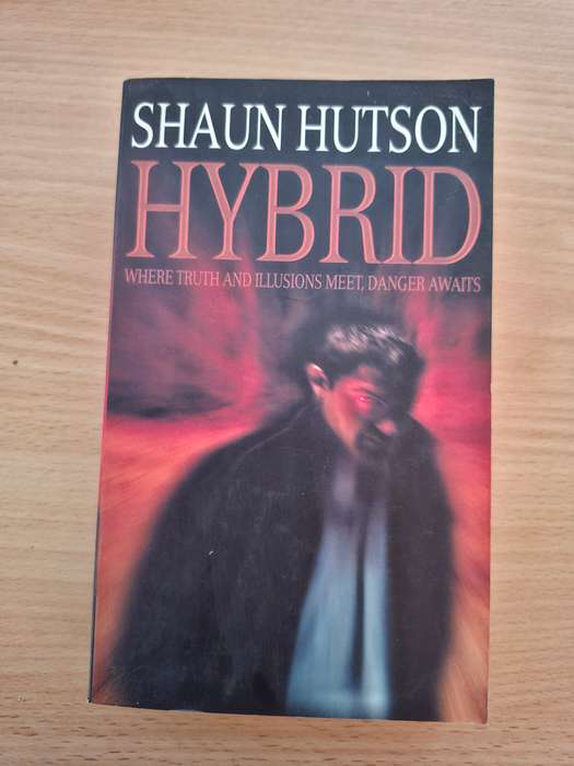 Hybrid : Shaun Hutson  (Paperback)
