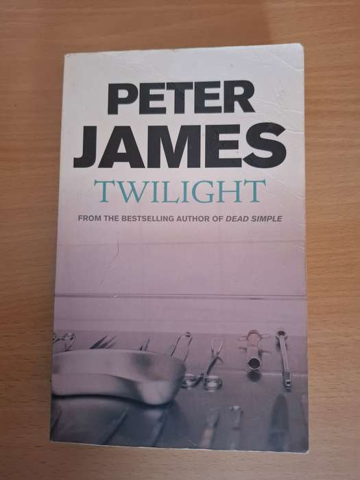 Twilight : Peter James  (Paperback)
