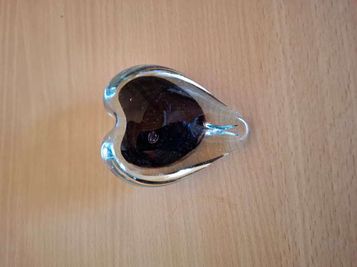 Small Glass Heart Shaped Paperweight  (8cmx 7cm)