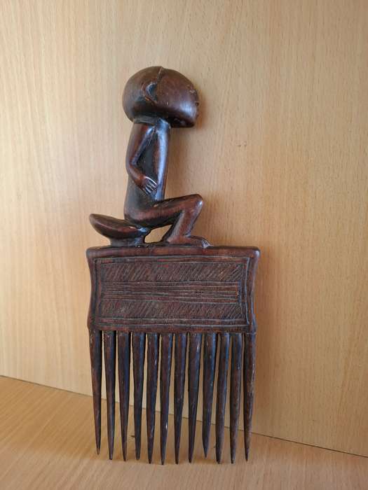 Carved Wooden Hair Comb  (27cmx 12cm)