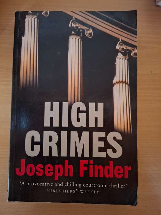 High Crimes : Joseph Finder (Paperback)