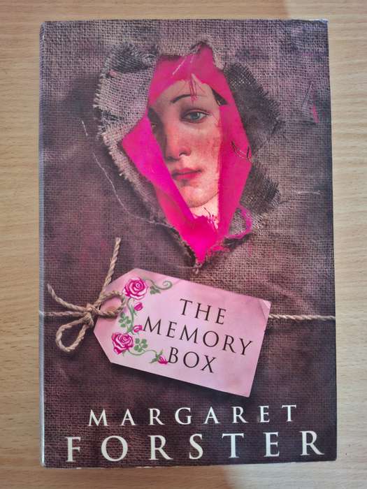 The Memory Box by Margaret Forster (Hardcover)