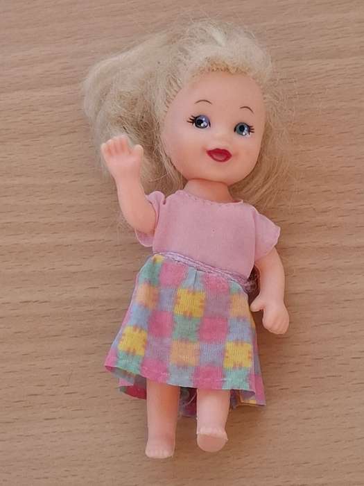 Lot of 2 Mini Dolls