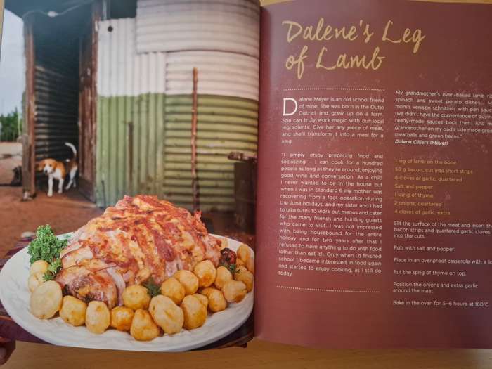 Life on a table - Stories from my Namibian kitchen : Antointette De Chavonnes Vrugt (Hardcover)