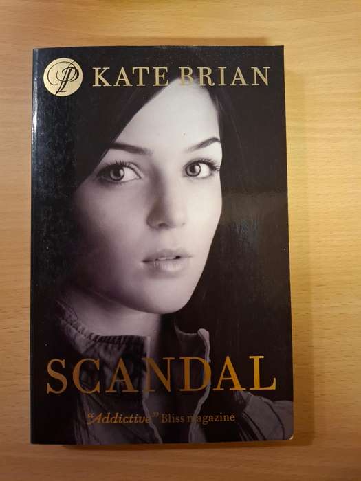 Scandal : Kate Brian  (Paperback)