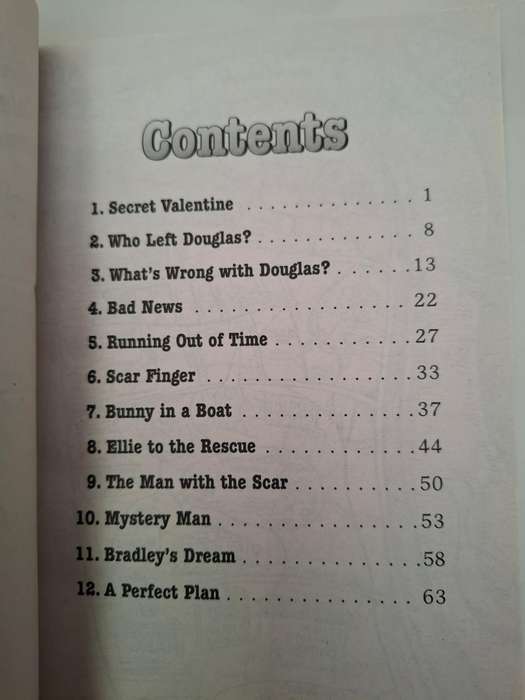 Calendar Mysteries - February Friend by Ron Roy  (Paperback)