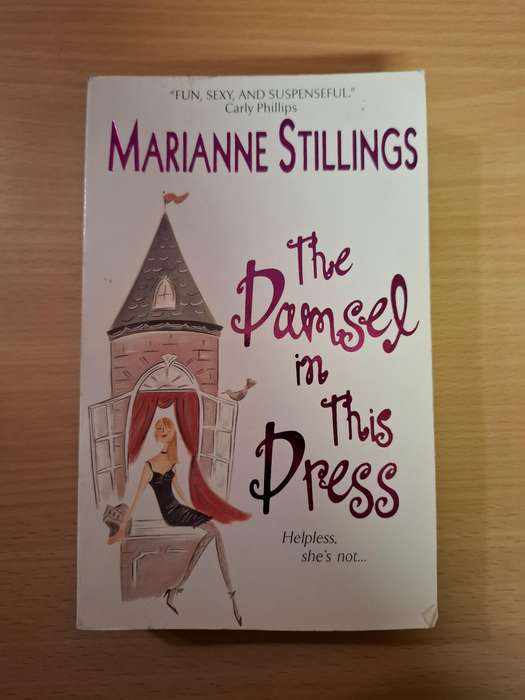 The Damsel in This Dress : Marianne Stillings  (Paperback)