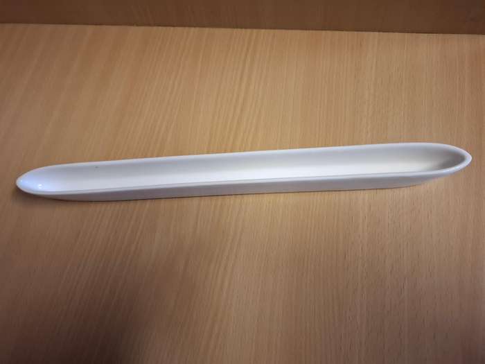 Long White Ceramic Maxwell & Williams Olive Dish - 35cm x 3cm