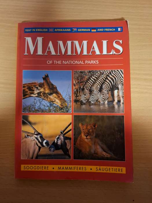Mammals of The National Parks - Soogdiere, Mammiferes, Saugetiere  (Paperback)