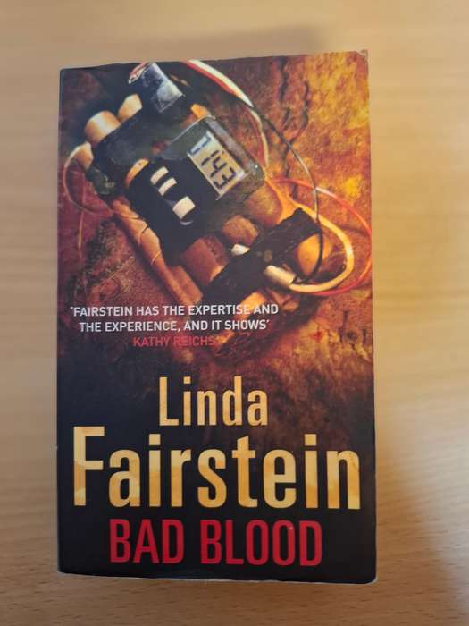 Bad Blood : Linda Fairstein (Paperback)