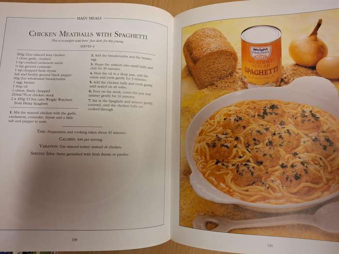 The Complete Heinz Cookbook - Over 140 delicious recipes (Hardcover)