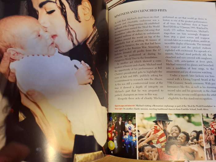 Michael Jackson - A Tribute to The King of Pop : James Aldis  (Hardcover)