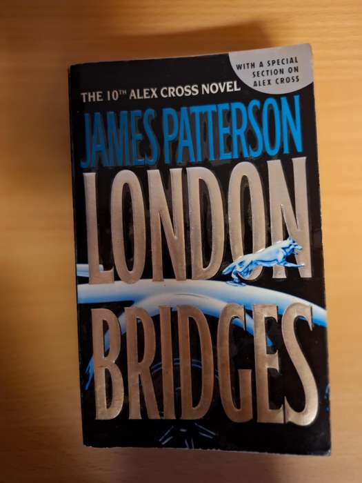 London Bridges : James Patterson  (Paperback)