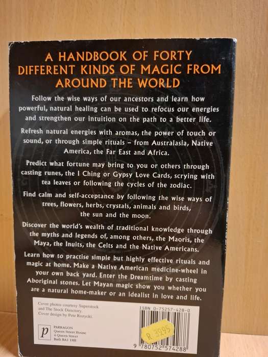 Ancient Wisdom - Magic from Around the World : Cassandra Eason  (Paperback)