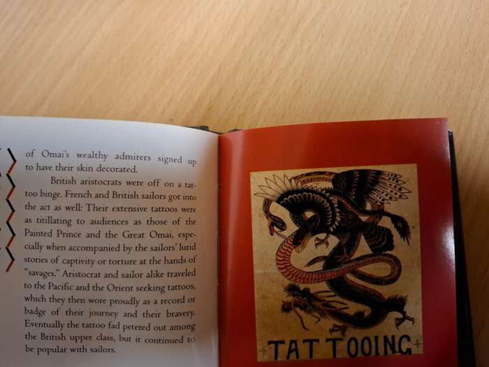 Tattoos - Coloring the human canvas  (Hardcover)