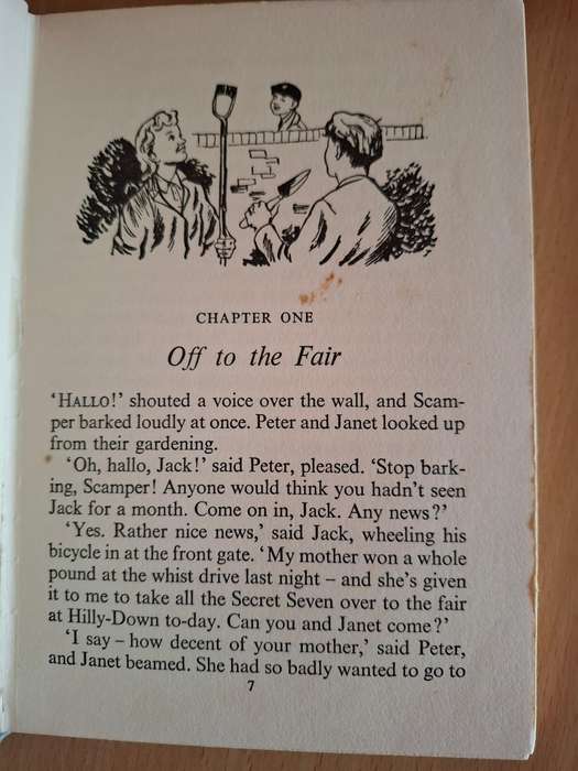 Puzzle for The Secret Seven by Enid Blyton  (Hardcover)