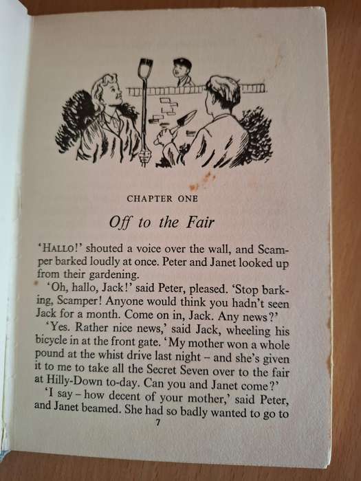 Puzzle for The Secret Seven by Enid Blyton  (Hardcover)