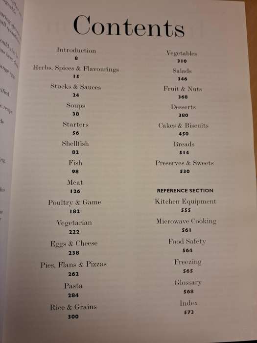 Good Housekeeping Cookery Book - The Cook`s Classic Companion (Hardcover)