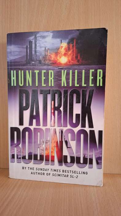 Hunter Killer : Patrick Robinson  (Paperback)
