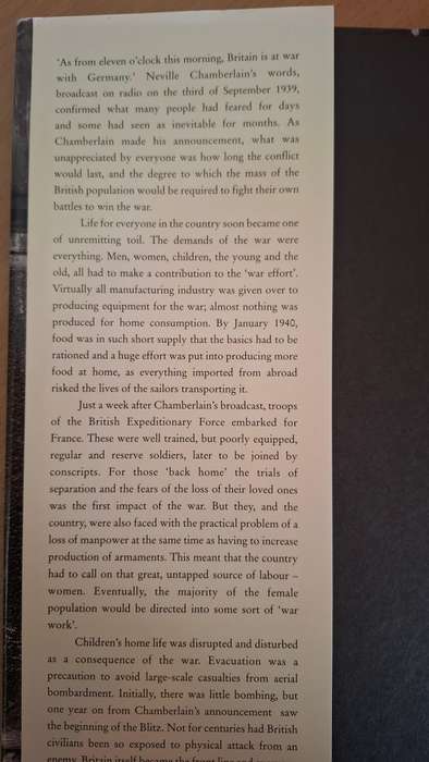 Images of War - The Blitz : Maureen Hill  (Hardcover)