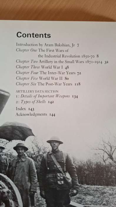 Modern Military Series - Artillery - The Big Guns Go to War : Curt Johnson (Hardcover)