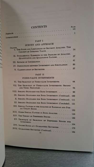 Security Analysis : Benjamin Graham, David Dodd  (Hardcover)