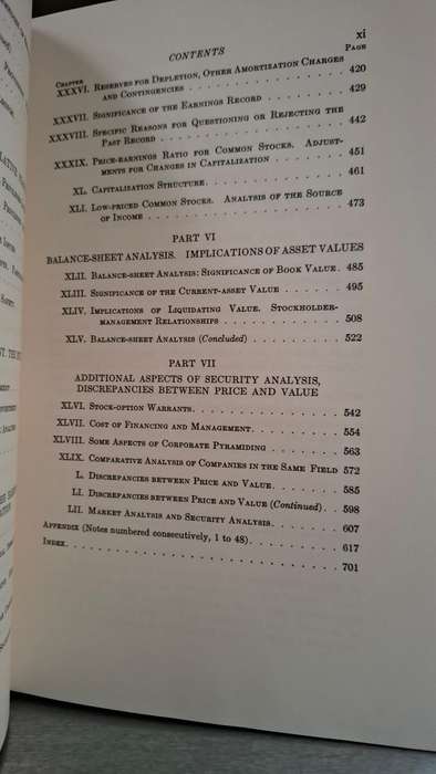 Security Analysis : Benjamin Graham, David Dodd  (Hardcover)