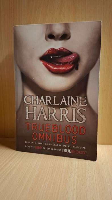 True Blood Omnibus : Charlaine Harris (Paperback)