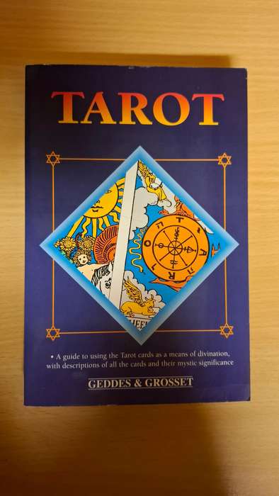 Geddes & Grosset - Tarot - A Guide to using the Tarot cards as a means of Divination  (Paperback)