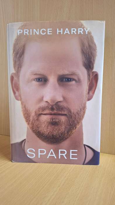 Spare : Prince Harry  (Hardcover)
