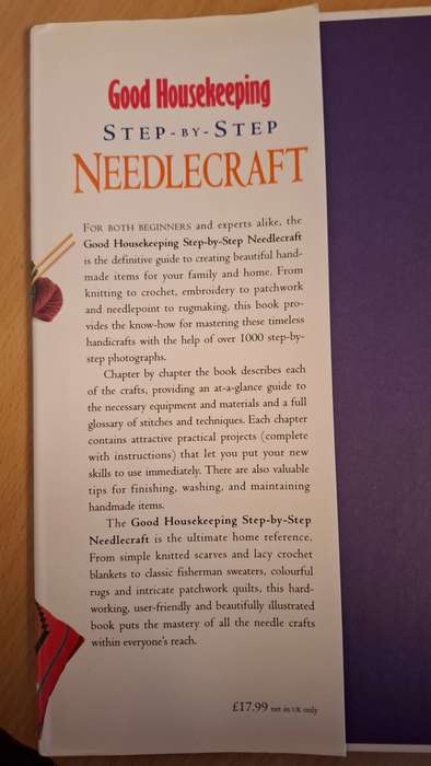 Step-By-Step Needlecraft (Applique, Crochet, Needlepoing, Embroidery, Patchwork, Smocking)